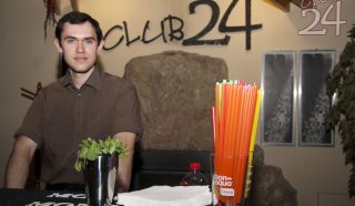 Barmanská show - Tomáš Gyén